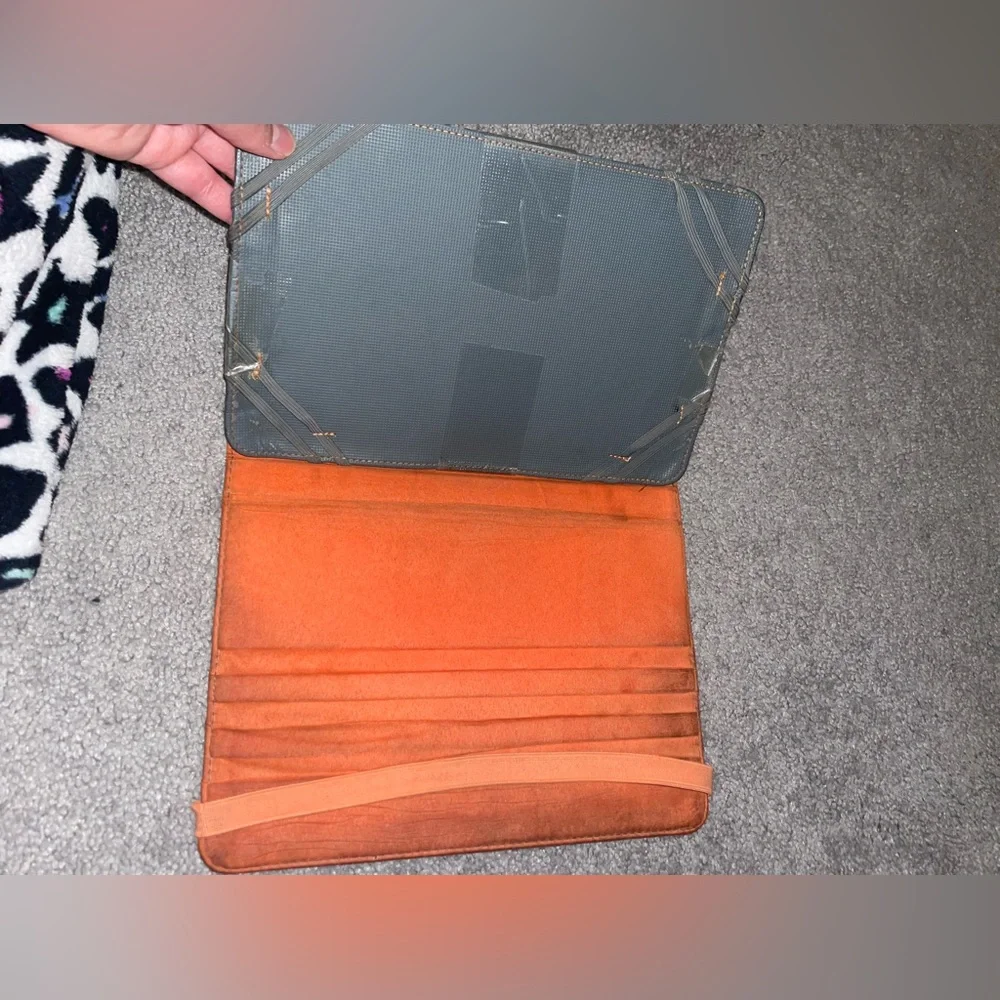Polaroid brand iPad carrying case